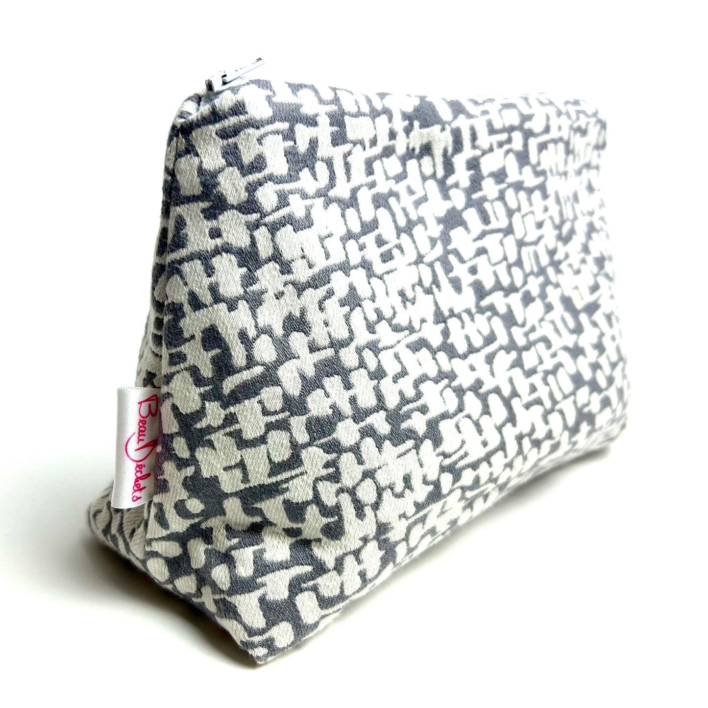 Small Pouch - Grey and White